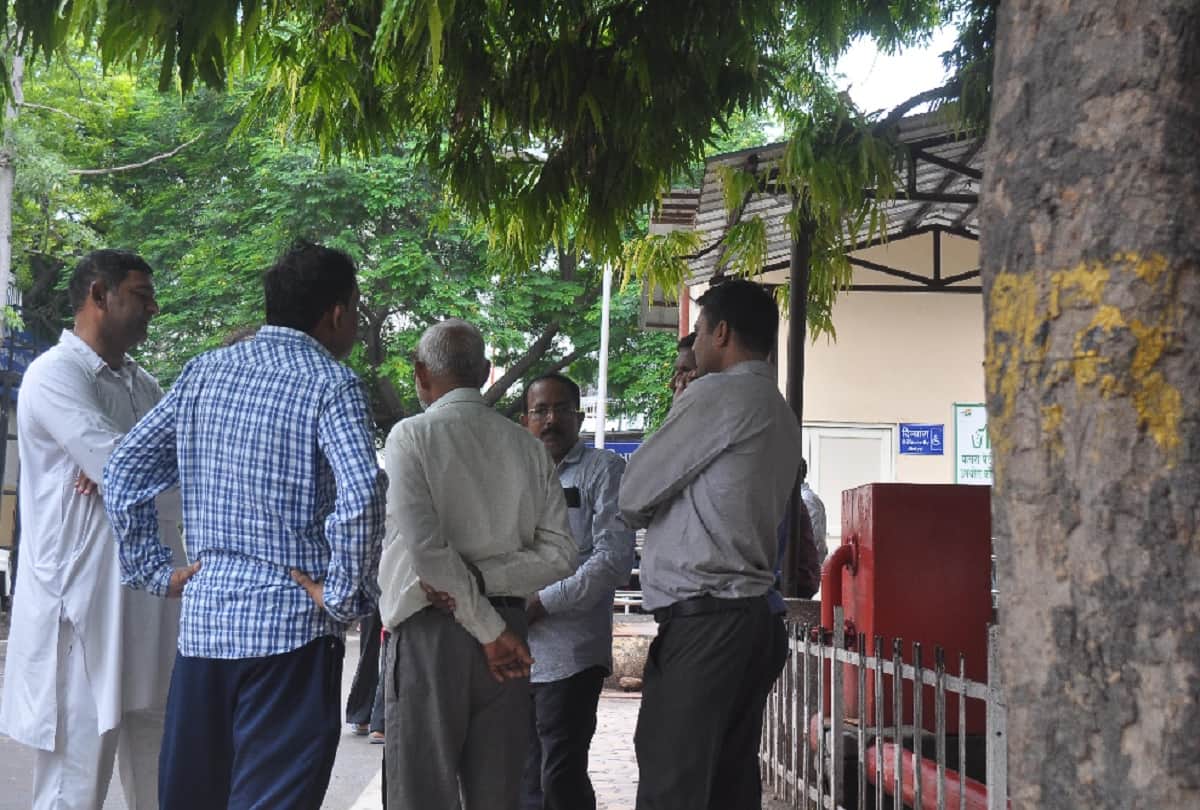 iit campus suicide case postmortem reveals husband died two hours later wife and mom by hanging