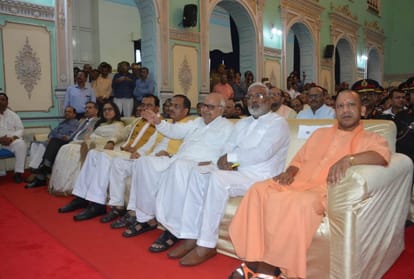 Anandi ben patel will take oath as Uttar Pradesh governor on 29 july.