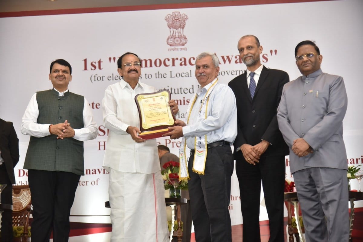 ADR receives first Democracy Award from State Election Commission of Maharashtra