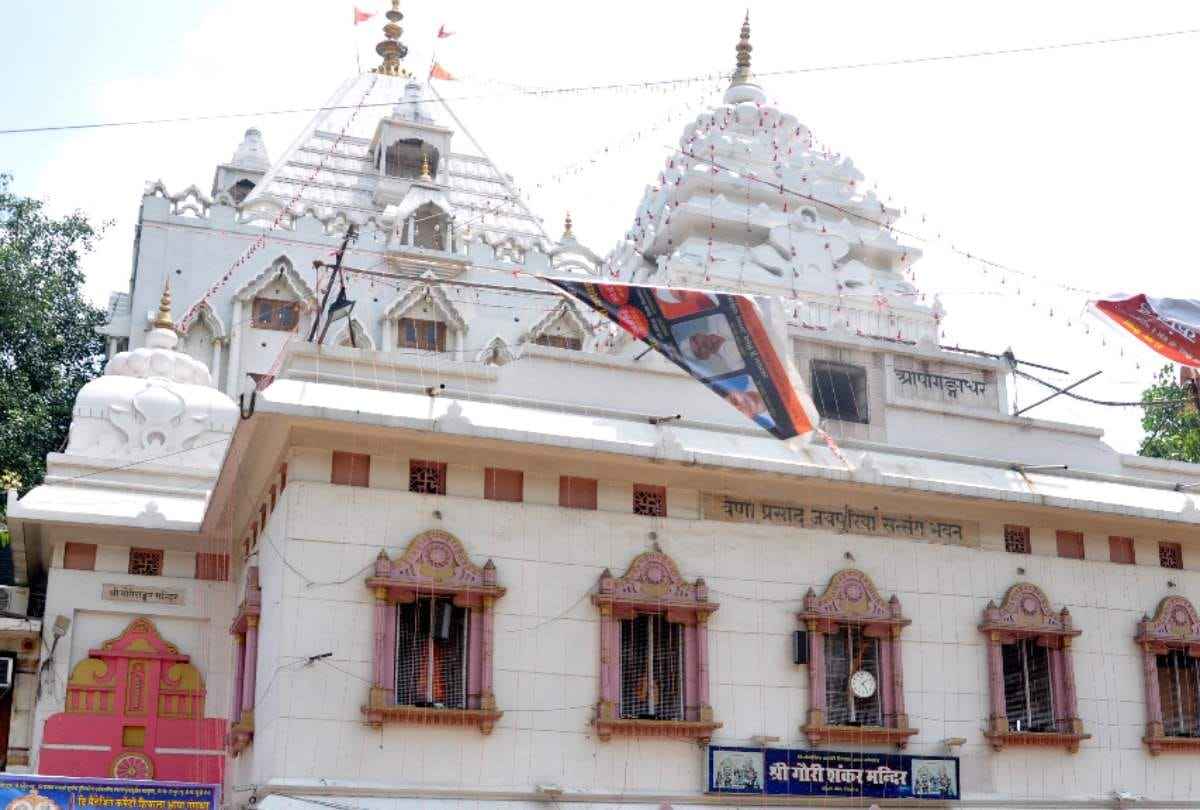 Know Famous Shiva Temple in Delhi You Must Visit in Sawan Check Details in Hindi