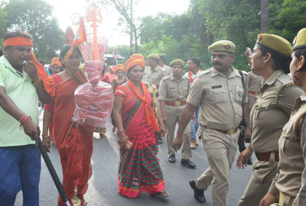 akhil bharat hindu mahasabha wants jalabhishek in taj mahal
