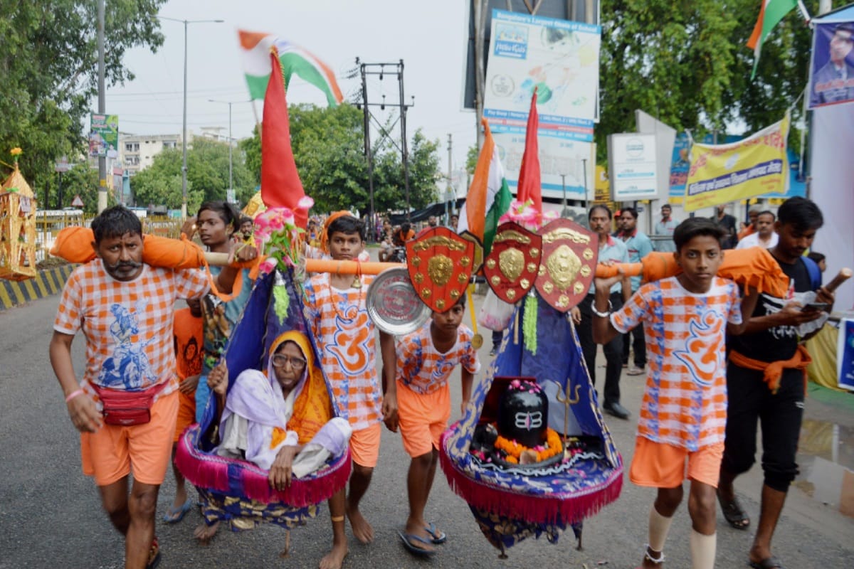 sawan 2023 know kawad yatra history who was the first kavadiyan