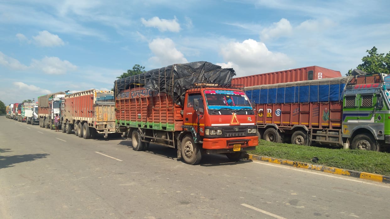 Traffic in highways, Drivers in troubled