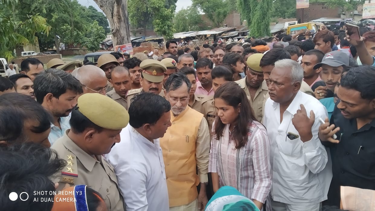 Seeking money for salty, beaten to death by a shopkeeper