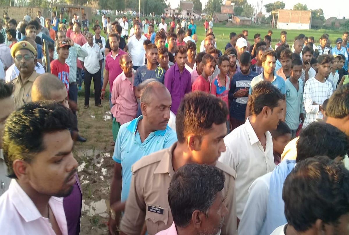 Five people killed in Maharajganj, UP due to high tension line electric current