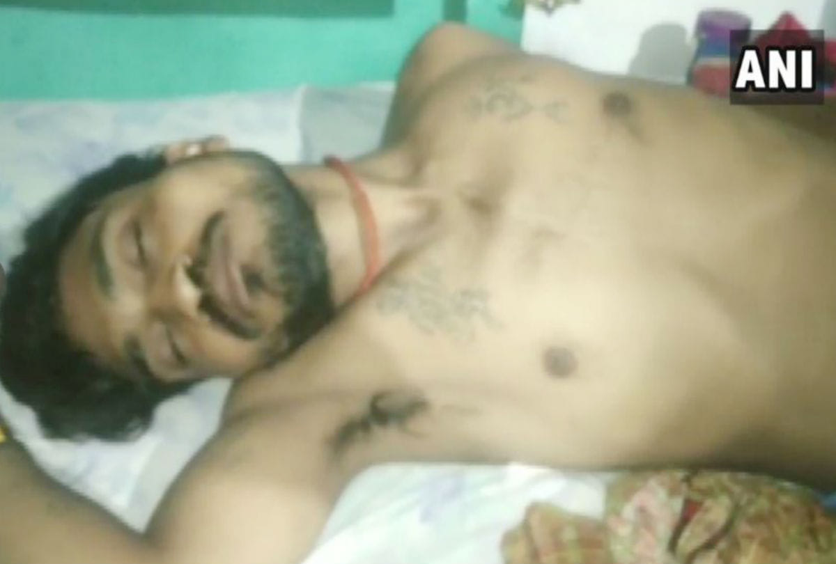 drunken young man bit a snake into pieces after bit him in etah