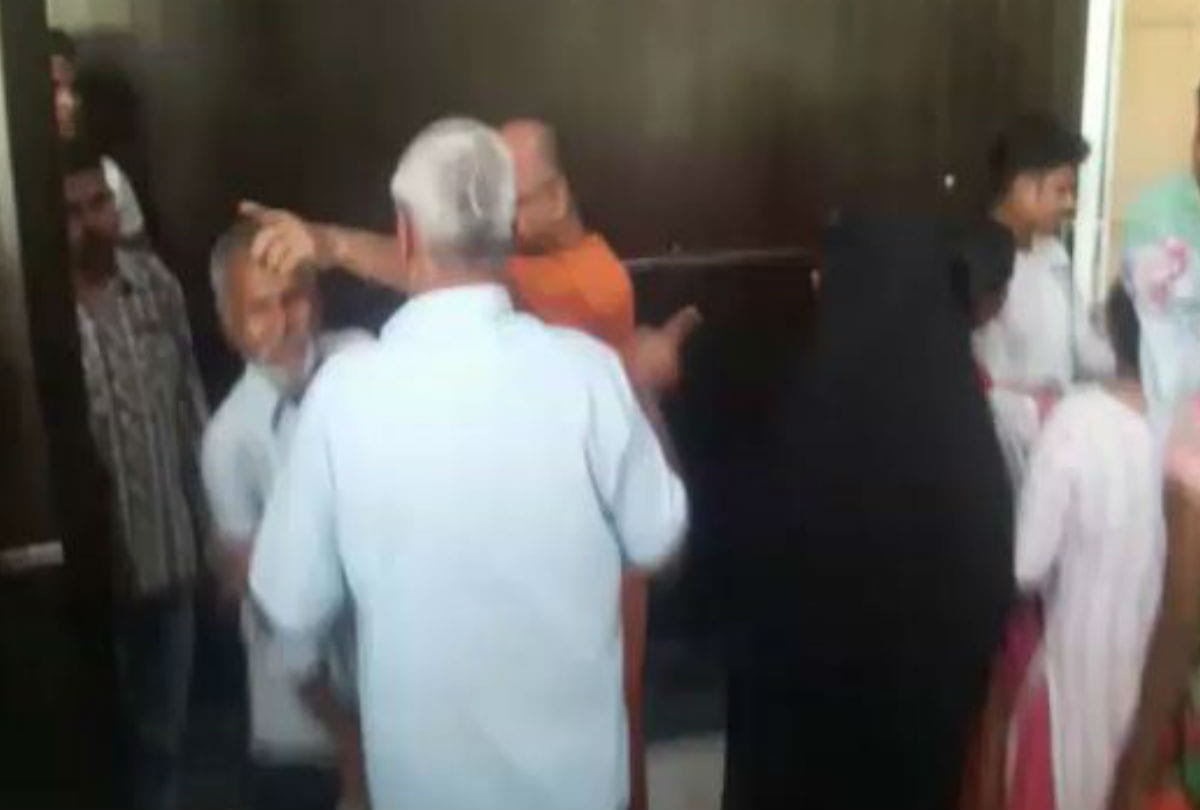 women beaten in Ramakrishna Mission Hospital Vrindavan