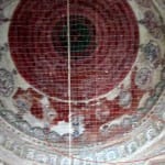 शाही जामा मस्जिद के गुंबद से गिरे पत्थर