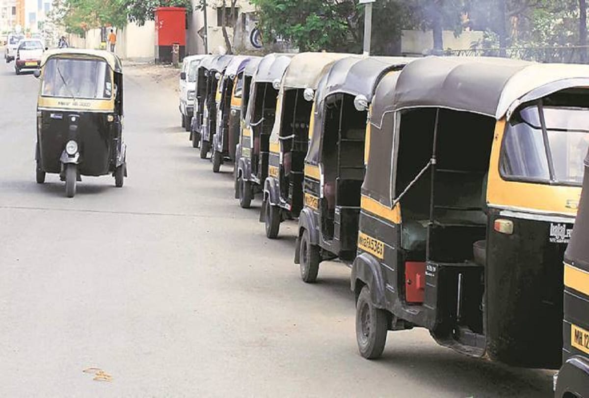 Auto rickshaw driver arrested for Obscene activity with woman passenger