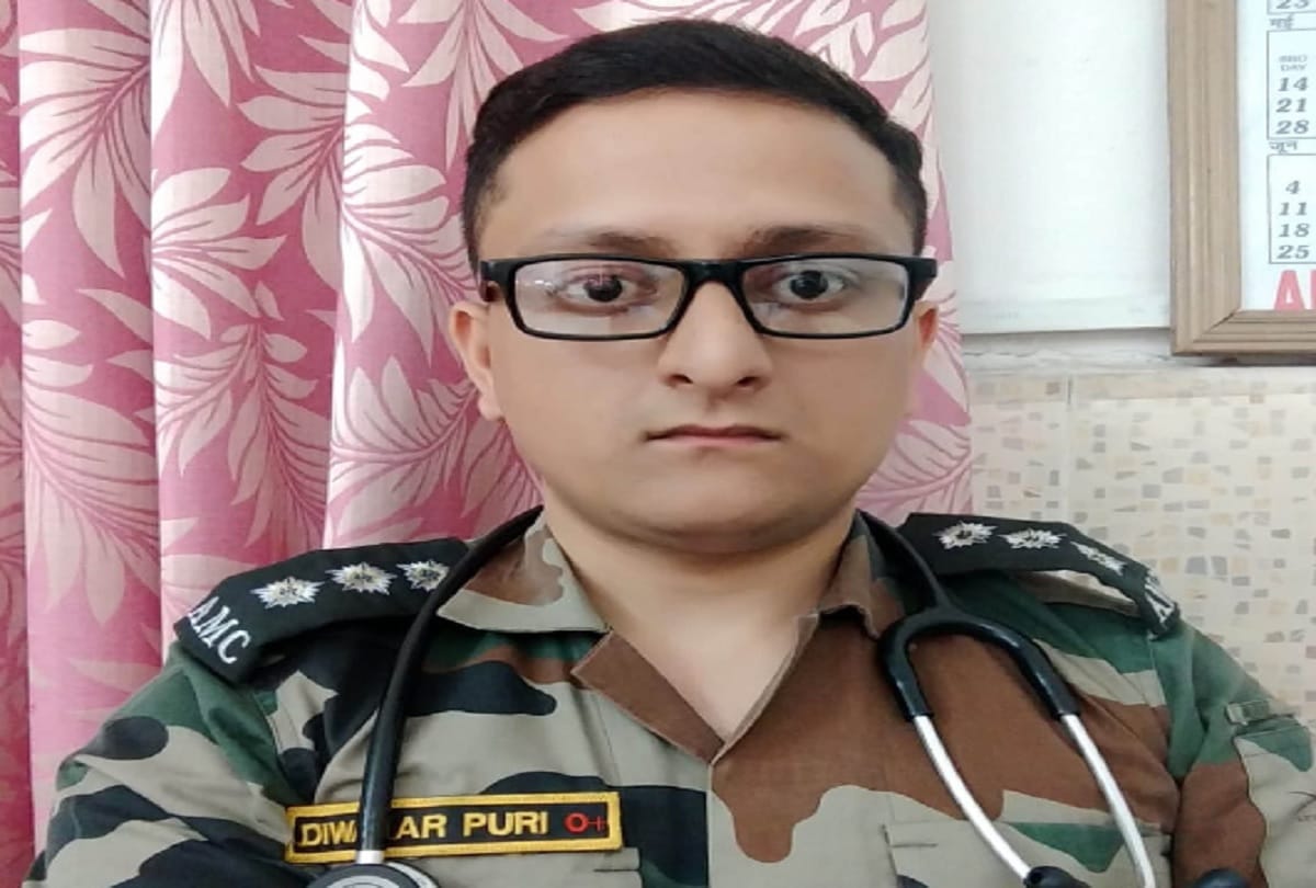 New Delhi Railway Station army officer Body found on track