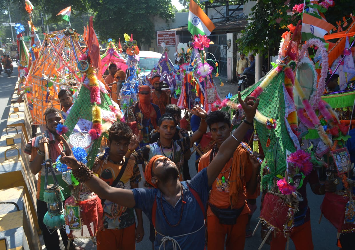 crowd on shiv temples on the ocasstion of second shavan somvar
