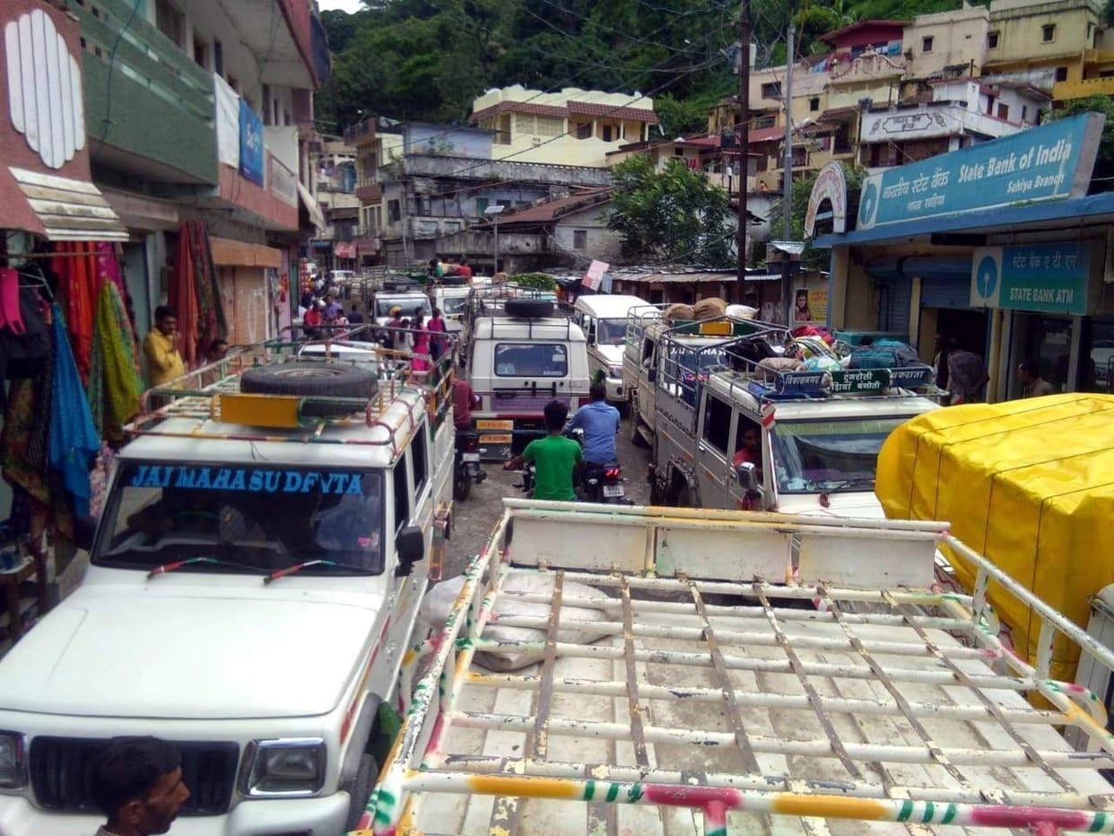 Rows of vehicles up to 2 km