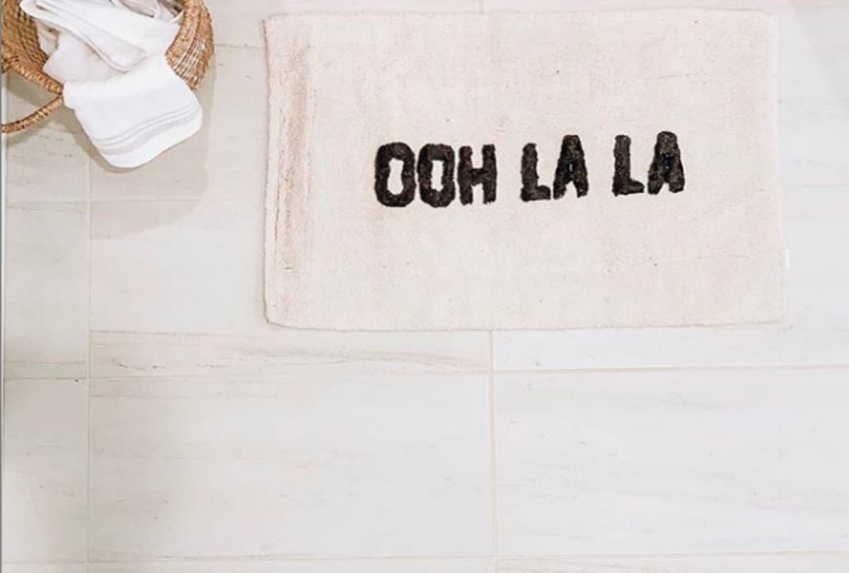 Tips for choosing right mat for your bathroom