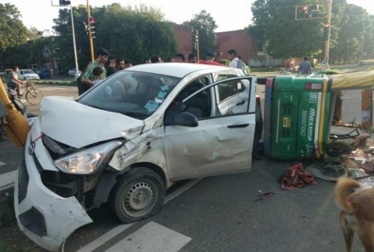 car and auto collision in chandigarh