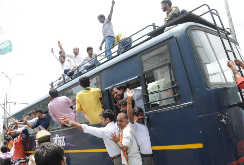 Congress activists protest in Lucknow in Unnao Rape case.