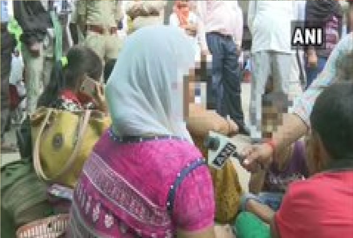 unnao misdeed victim admit in hospital after car accident
