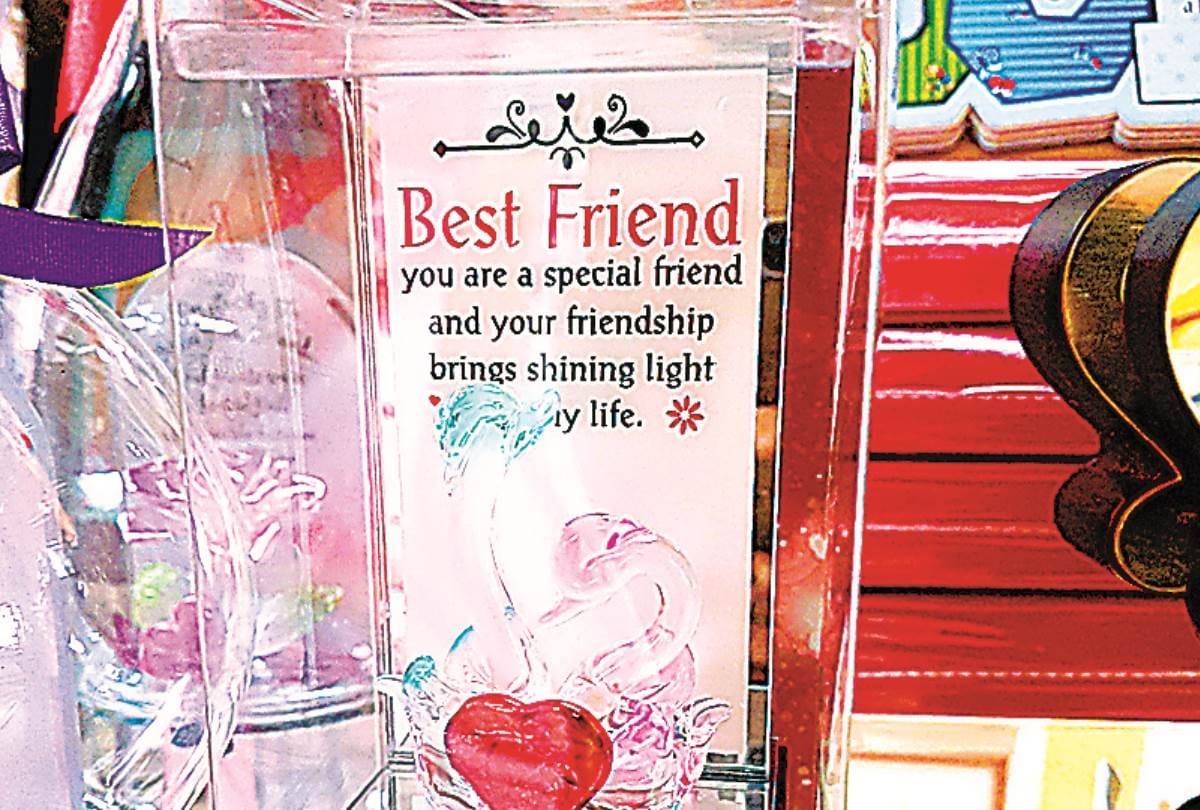gift markets are ready for international friendship day in lucknow