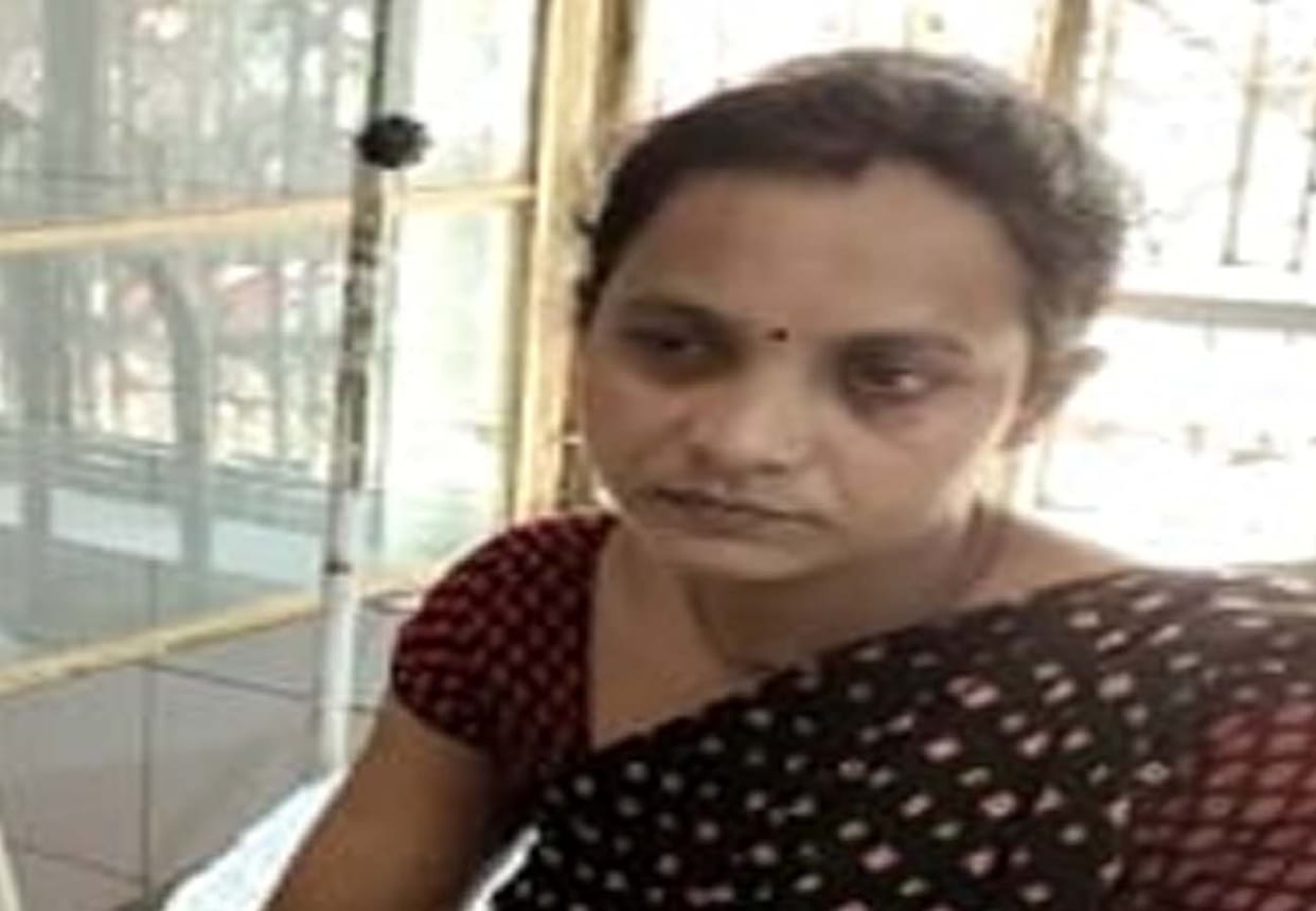 Woman ate poison in auraiya