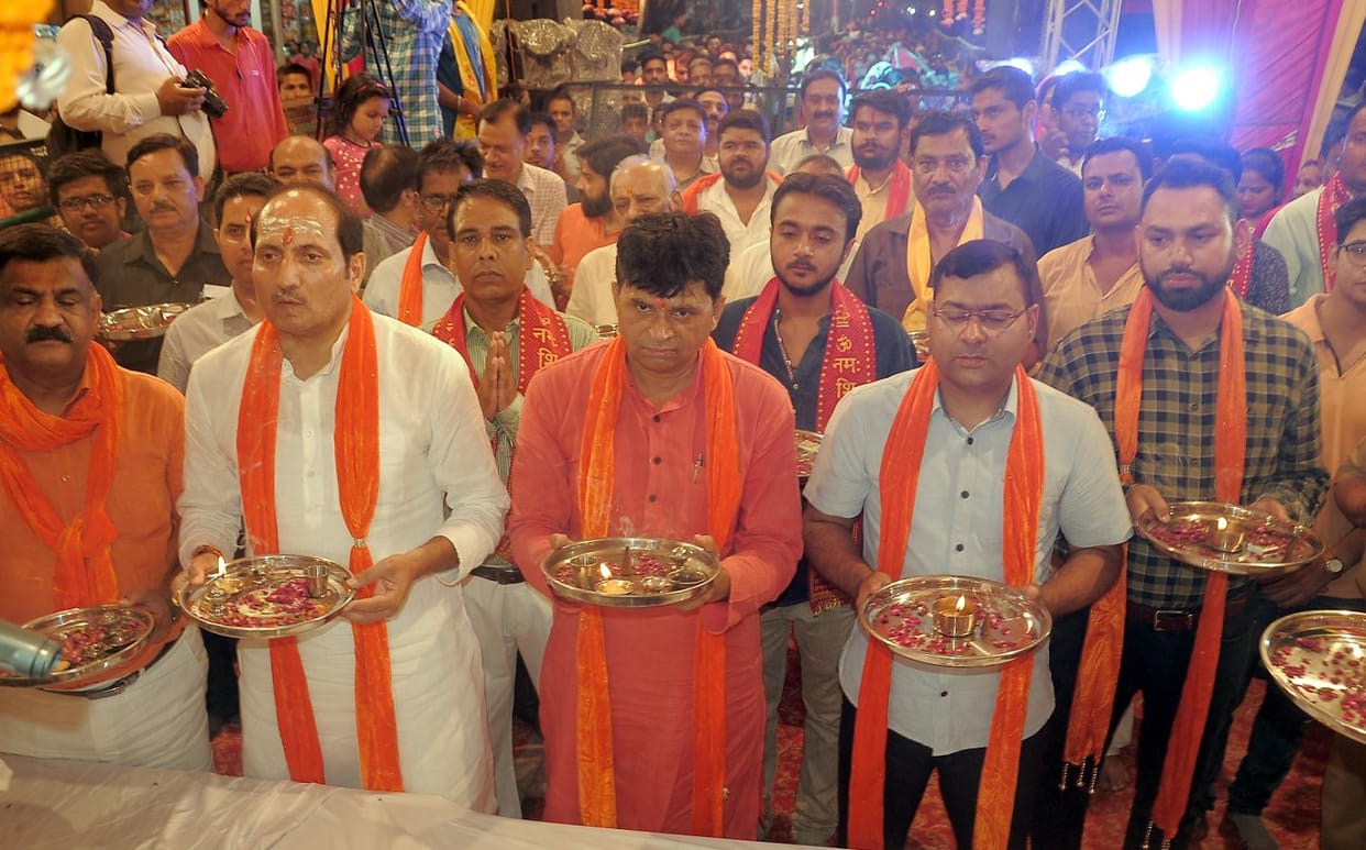 cultural,shiv arti
