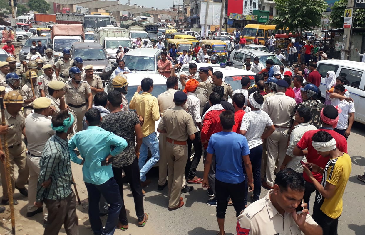 protest against murder of cow saver