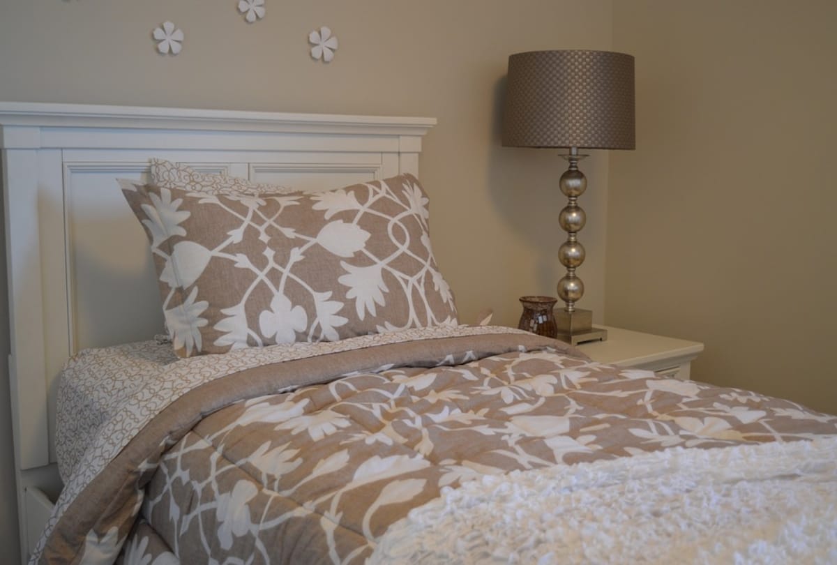 bad pillow affects sleep symptoms treatment