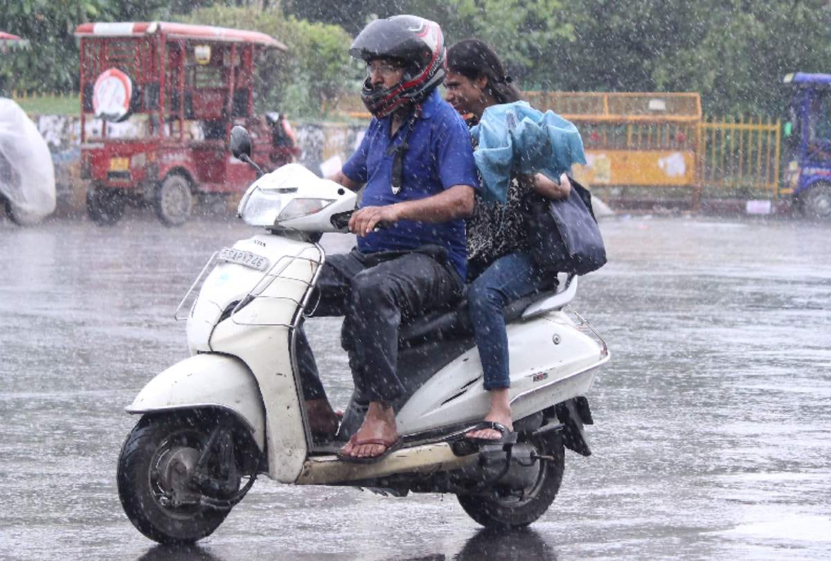 Rain in many areas of Delhi