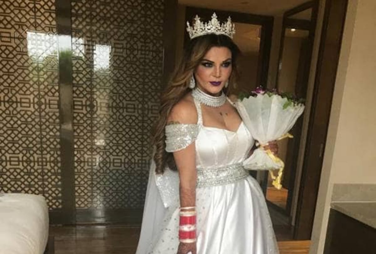 Rakhi Sawant revealed her honeymoon plan on social media