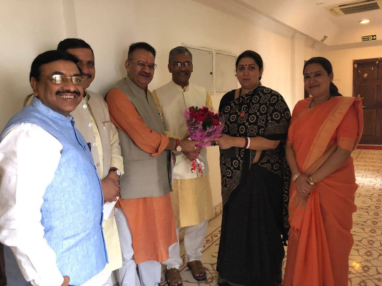 Union Minister Smriti Irani Arrives in Dehradun