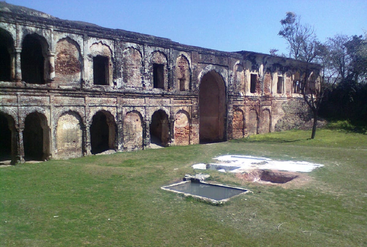 know about mysterious sujanpur fort hidden treasures