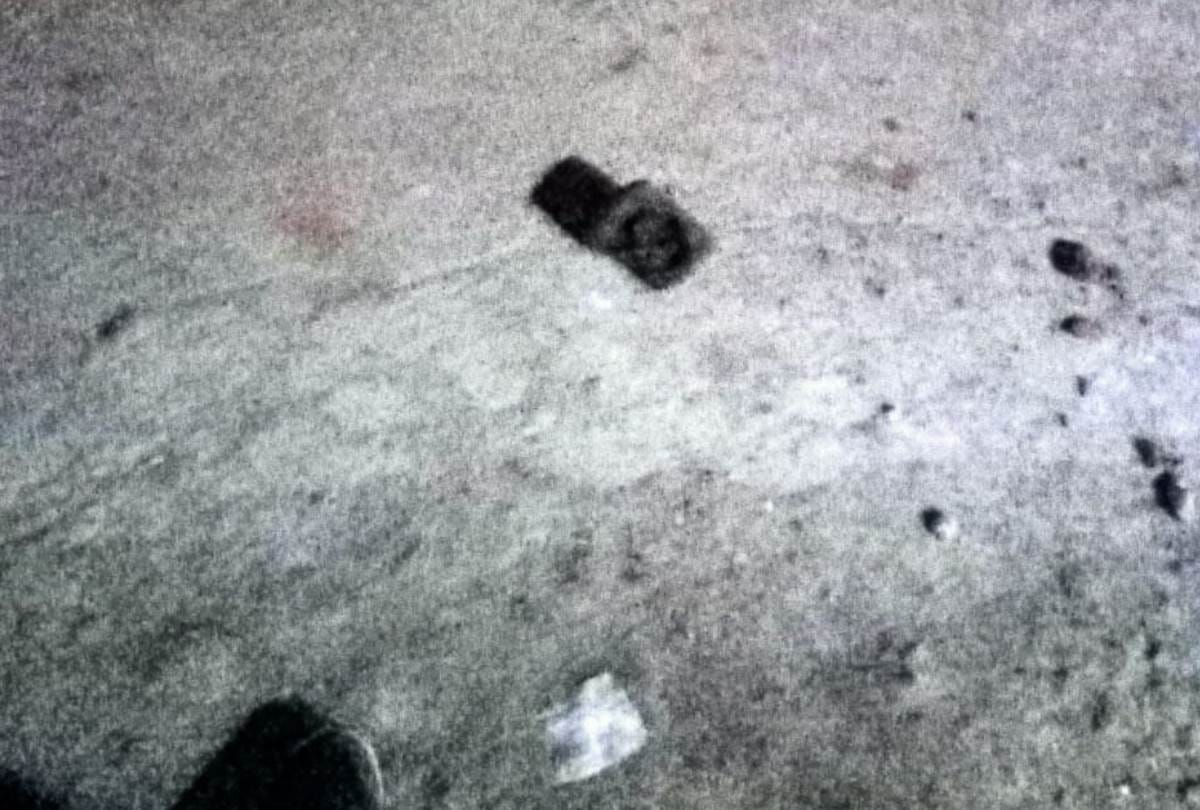 six injured in a clash between two groups in lucknow