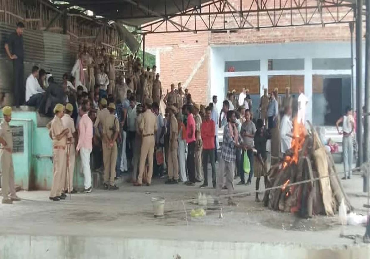 Unnao Rape Case News: unnao rape victim aunty Funeral, Heavy security in Village