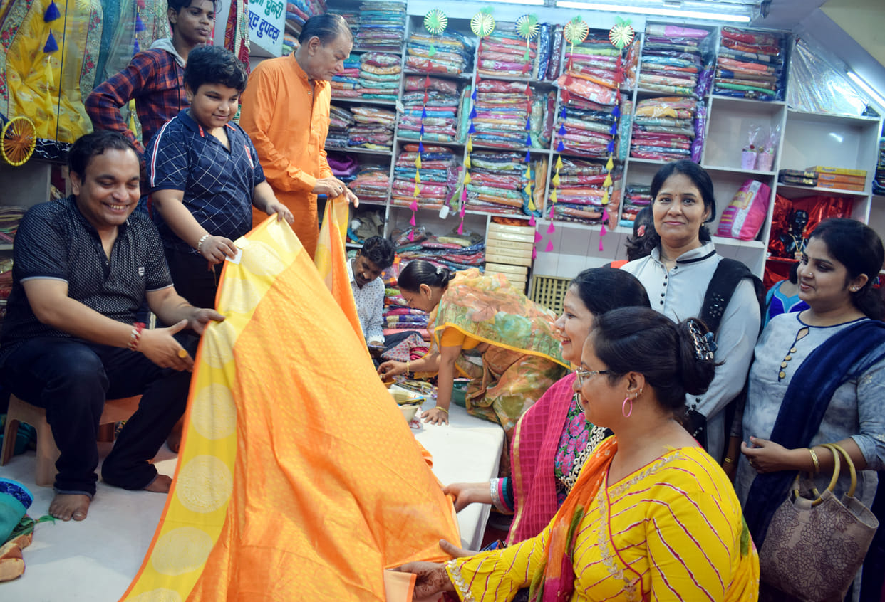 hariyaali teez, saree, silk