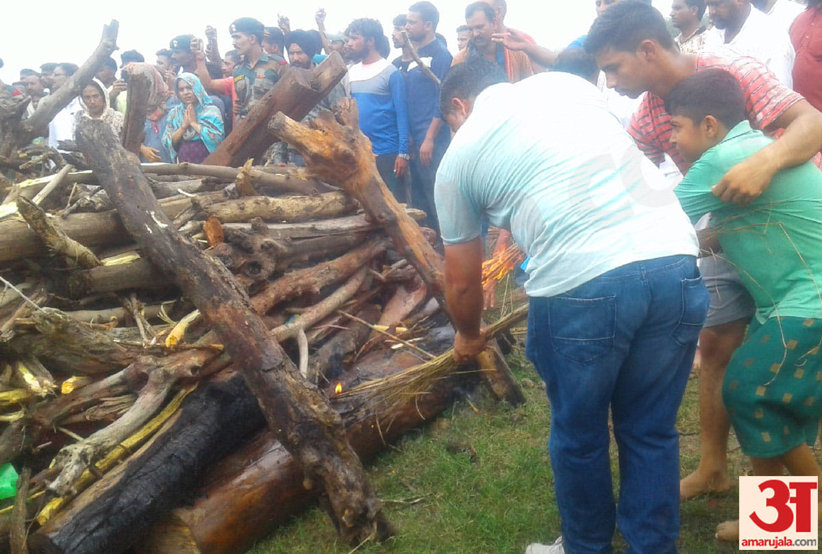 indian army jawan krishna lal martyred on india pakistan loc border ceasefire violation pallanwala