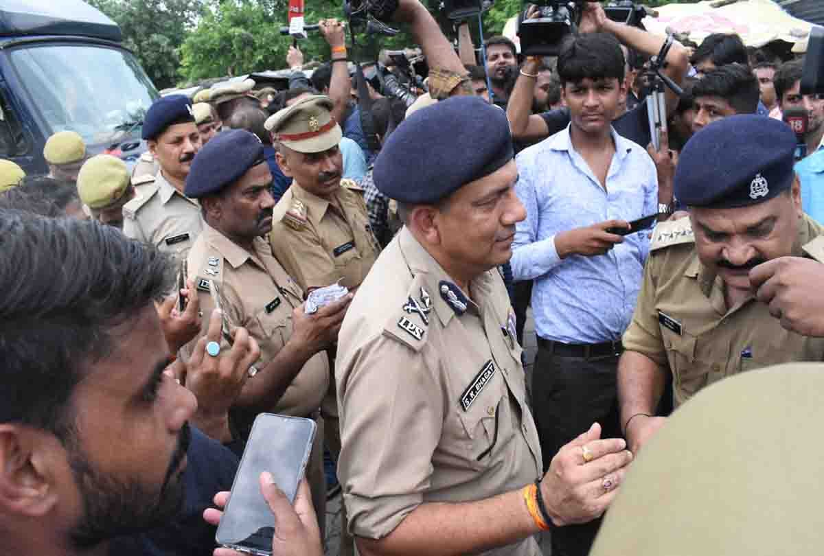 Unnao Rape Case News: misdeed victim's aunt body reached in unnao