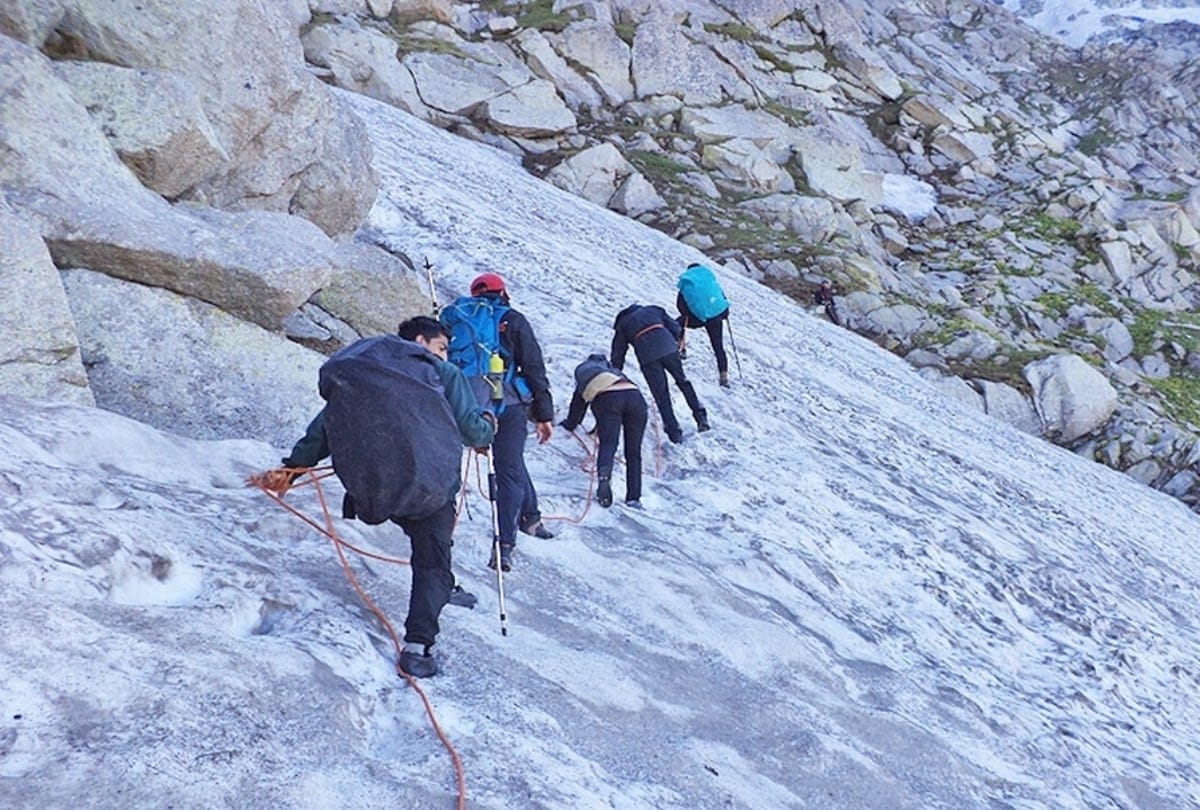 manimahesh yatra 2019 through Kugti Pass trek Chamba lahaul spiti himachal pradesh