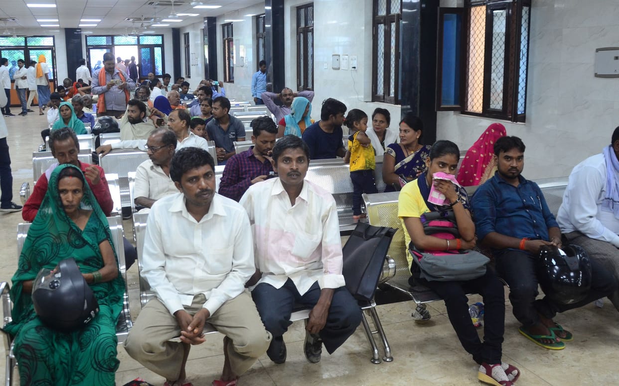 Strike in SRN hospital against medical bills