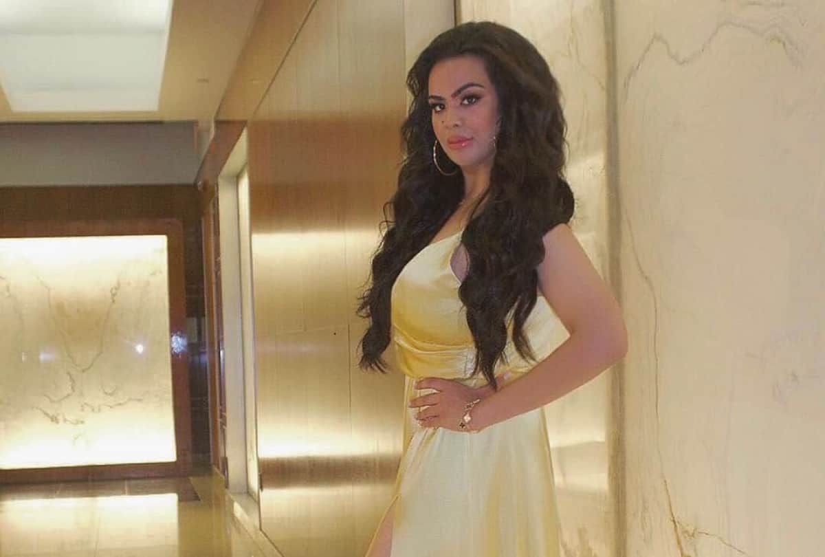 sanjay dutt daughter trishala dutt tries to move after boyfriend death