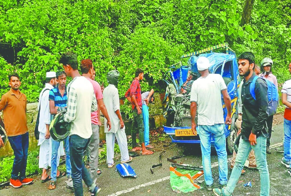Truck Accident in dehradun driver death