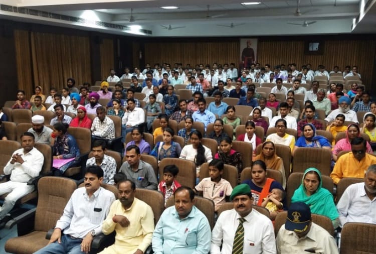 amar ujala bhavishya jyoti programme in kurukshetra to honour meritorious students