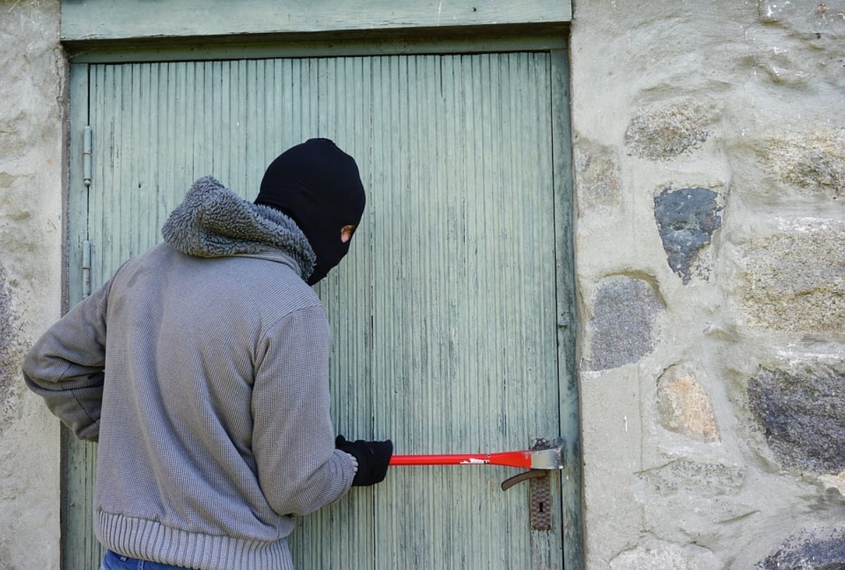 burglars steal shapewear undergarment worth 2 million