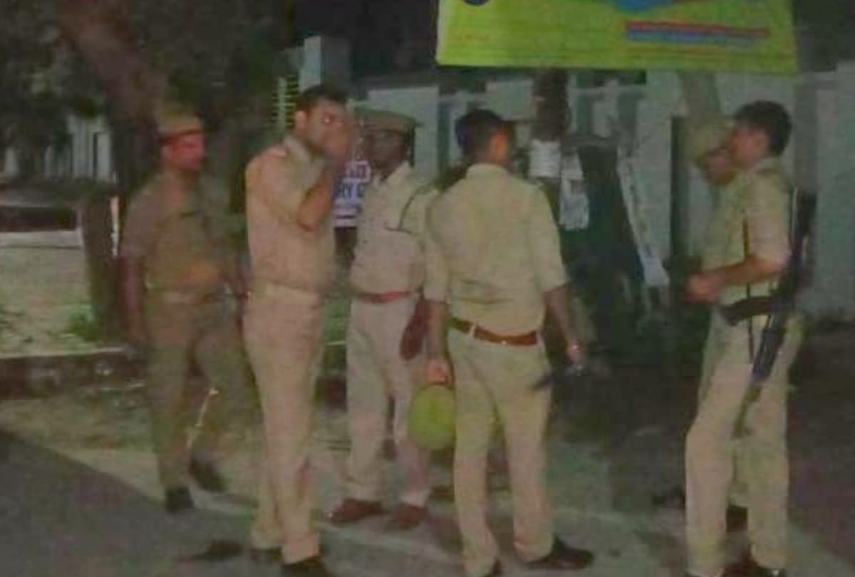 loot with a businessman in lucknow