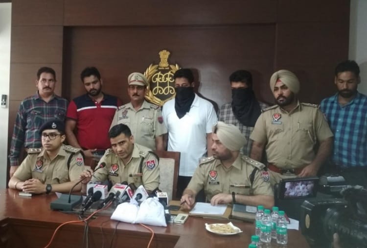 International Drugs Smuggling Gang Exposed in Mohali of Punjab