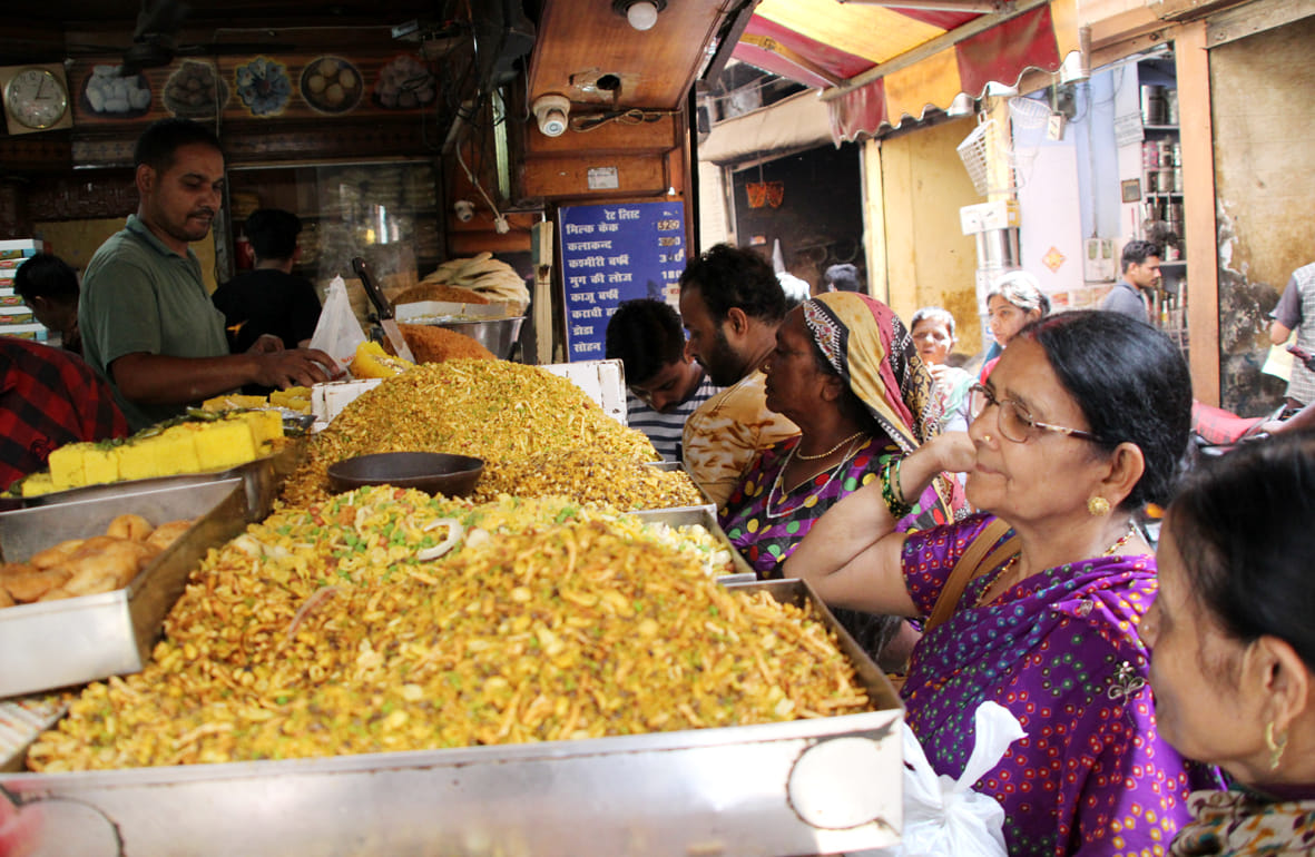 Preparation in the market on Teej, enthusiasm among women