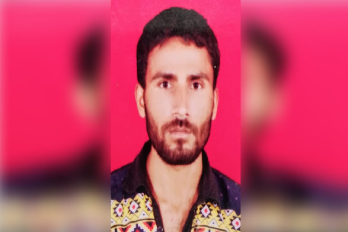The man troubled by the usurer committed suicide by consuming poison in Meerut