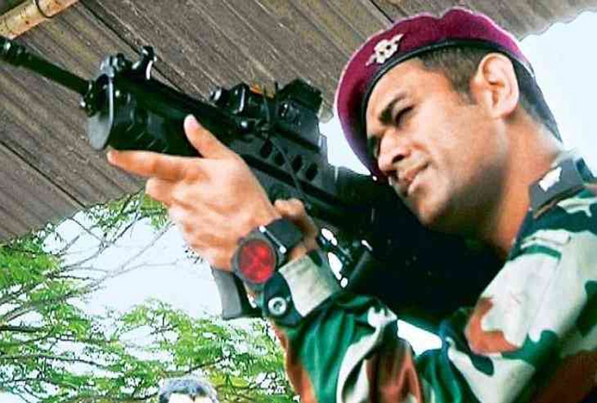 MS Dhoni started his two weeks training in kashmir, know about his hobby