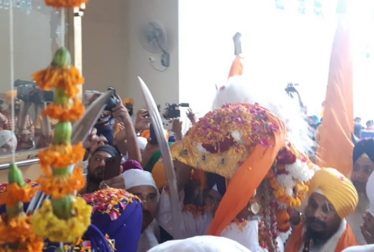 international nagar kirtan welcome at attari border, nankana sahib pakistan, 550th parkash parv
