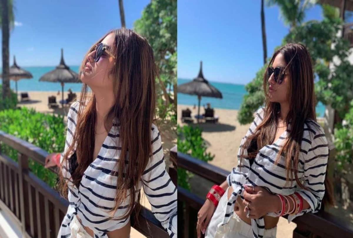 Nusrat Jahan shared her first Honeymoon photo on social media