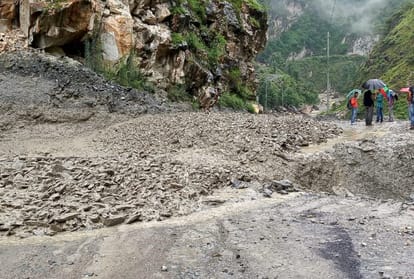 landslide on school building in chamba himachal pradesh