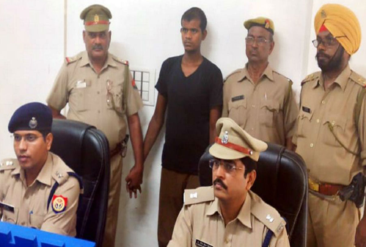 Police encounter with interdistrict animal smugglers one Arrested Kasganj Police