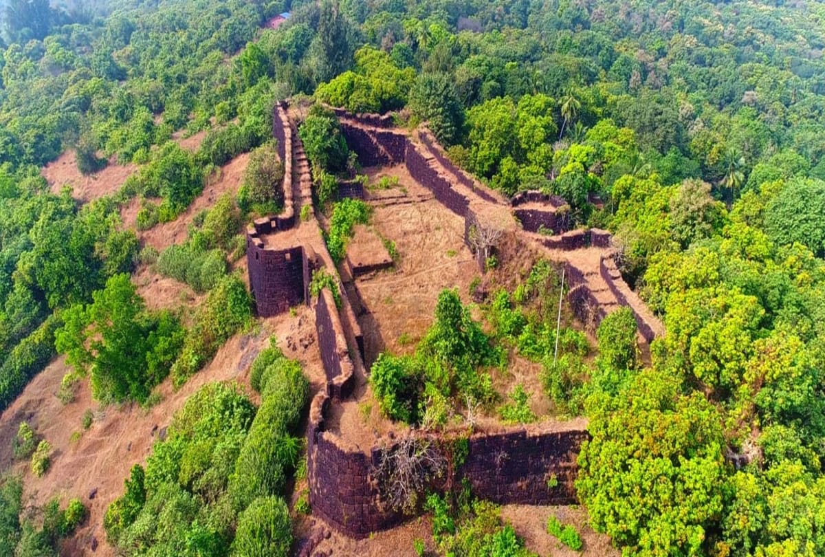 plan a trip for weekend gateways around delhi